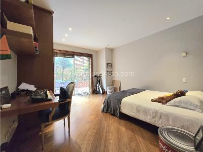 Apartamento de 4 alcobas en arriendo en Chico, Bogotá, 440 m² · foto 19 de 20