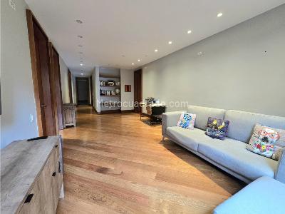 Apartamento de 4 alcobas en arriendo en Chico, Bogotá, 440 m² · foto 7 de 20