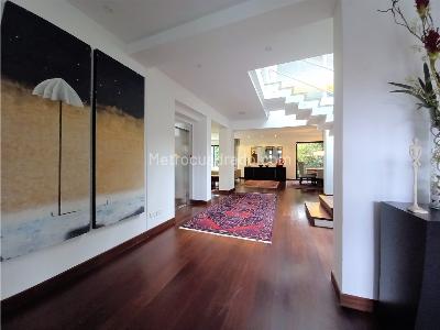 Casa de 4 alcobas en venta en Santa Ana Oriental, Bogotá, 674 m² · foto 16 de 20