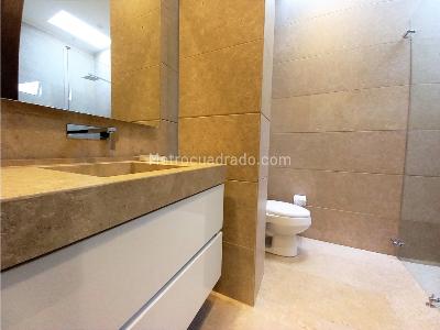 Casa de 4 alcobas en venta en Santa Ana Oriental, Bogotá, 674 m² · foto 19 de 20