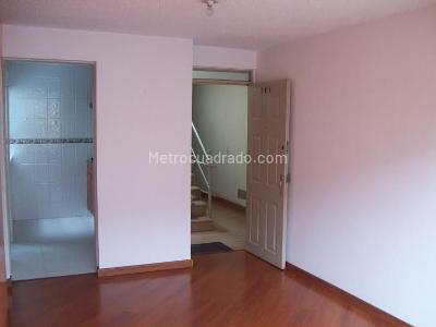 Apartamento de 3 alcobas en arriendo en Colina Campestre Gilmar, Bogotá, 59 m² · foto 3 de 6