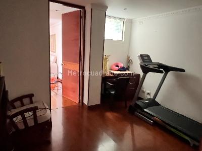 Apartamento de 3 alcobas en venta en Calleja Baja, Bogotá, 203 m² · foto 12 de 20