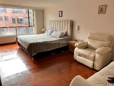 Apartamento de 3 alcobas en venta en Calleja Baja, Bogotá, 203 m² · foto 18 de 20