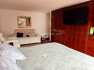 Apartamento de 3 alcobas en venta en Calleja Baja, Bogotá, 203 m² · foto 19 de 20