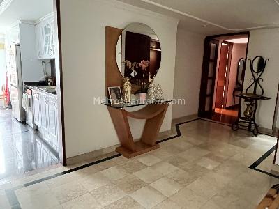Apartamento de 3 alcobas en venta en Calleja Baja, Bogotá, 203 m² · foto 9 de 20