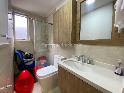 Apartamento en venta en Pinares, Pereira · foto 8 de 20