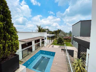 Casa de 3 alcobas en venta en Via Variante Condina, Pereira, 1800 m² · foto 20 de 20