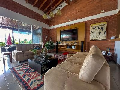 Casa de 3 alcobas en venta en Via Cerritos, Pereira, 1285 m² · foto 11 de 18