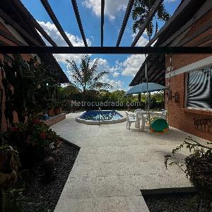 Casa de 3 alcobas en venta en Via Cerritos, Pereira, 1285 m² · foto 13 de 18