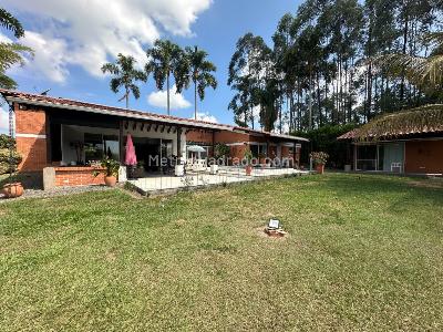 Casa de 3 alcobas en venta en Via Cerritos, Pereira, 1285 m² · foto 16 de 18