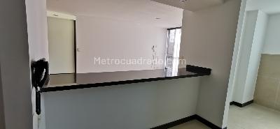Apartamento de 2 alcobas en venta en Pinares, Pereira, 95 m² · foto 5 de 15