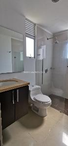 Apartamento de 2 alcobas en venta en Pinares, Pereira, 95 m² · foto 12 de 15