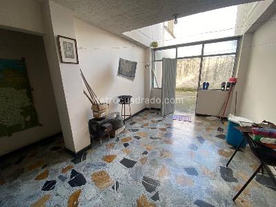 Casa de 5 alcobas en venta en Av 30 De Agosto, Pereira, 341 m² · foto 10 de 20