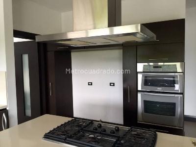 Casa de 4 alcobas en venta en Cerritos, Pereira, 1650 m² · foto 14 de 20