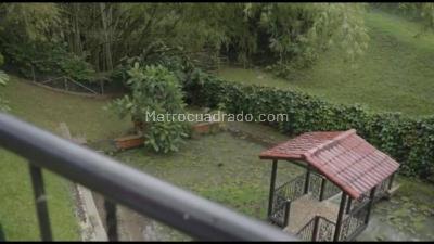 Casa de 5 alcobas en venta en Cerritos, Pereira, 811 m² · foto 6 de 15