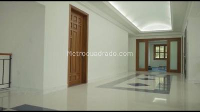 Casa de 5 alcobas en venta en Cerritos, Pereira, 811 m² · foto 10 de 15