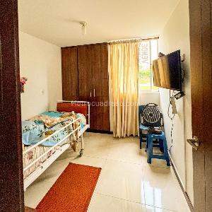 Apartamento en venta en Pereira, Pereira · foto 7 de 19