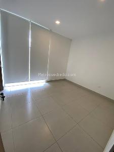 Casa de 4 alcobas en venta en Via Variante Condina, Pereira, 1800 m² · foto 14 de 19