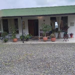 Casa en venta en Via Armenia, Pereira · foto 2 de 20