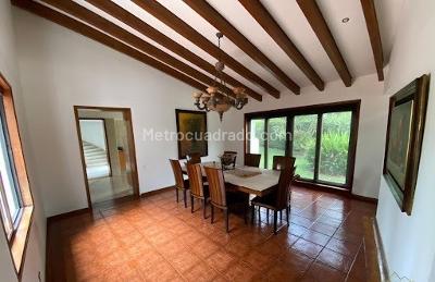 Casa de 4 alcobas en venta en Cerritos, Pereira · foto 12 de 20