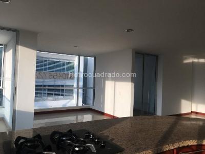 Apartamento en venta en Pinares, Pereira · foto 6 de 20