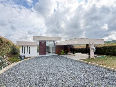 Casa de 4 alcobas en venta en Via Morelia, Pereira, 1500 m² · foto 6 de 20