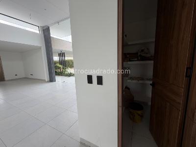 Casa de 4 alcobas en venta en Via Morelia, Pereira, 1500 m² · foto 7 de 20