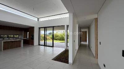 Casa de 4 alcobas en venta en Via Morelia, Pereira, 1500 m² · foto 12 de 20
