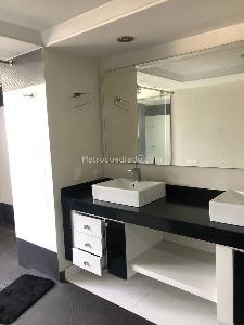 Apartamento de 4 alcobas en venta en Pinares, Pereira, 259 m² · foto 14 de 20