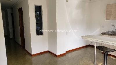 Apartamento de 3 alcobas en venta en Avenida Pinares, Pereira, 77 m² · foto 2 de 8