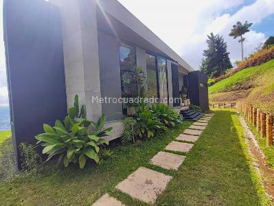 Casa de 4 alcobas en venta en Alto Del Nudo Combia, Pereira, 508 m² · foto 4 de 20