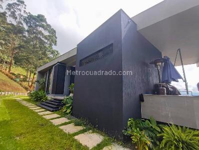 Casa de 4 alcobas en venta en Alto Del Nudo Combia, Pereira, 508 m² · foto 5 de 20