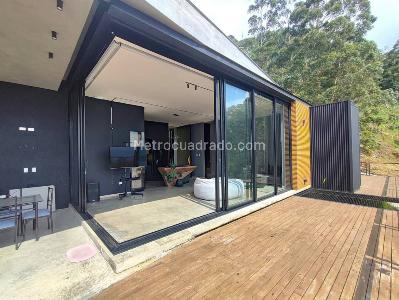 Casa de 4 alcobas en venta en Alto Del Nudo Combia, Pereira, 508 m² · foto 6 de 20