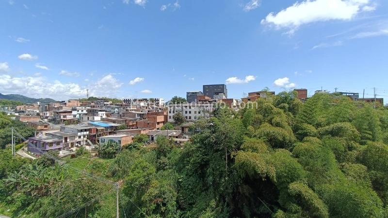 Piso – Dosquebradas, Las Violetas - Vista 3