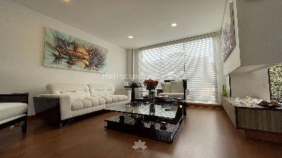 Casa de 4 alcobas en venta en Variante Cajicá, Cajicá, 219 m² · foto 3 de 12