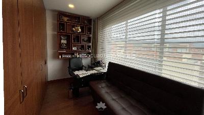 Casa de 4 alcobas en venta en Variante Cajicá, Cajicá, 219 m² · foto 8 de 12