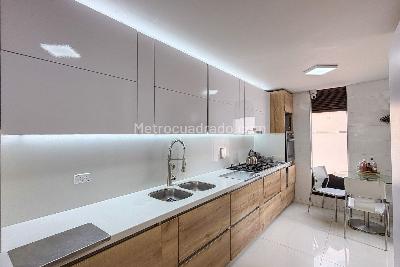 Casa en venta en Centro, Cajicá · foto 3 de 20