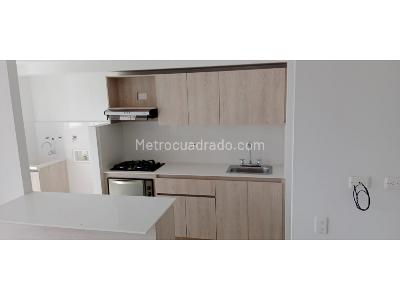 Apartamento de 3 alcobas en venta en Calasanz, Medellín, 84 m² · foto 2 de 18