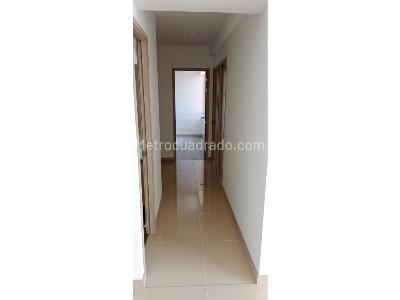 Apartamento de 3 alcobas en venta en Calasanz, Medellín, 84 m² · foto 7 de 18