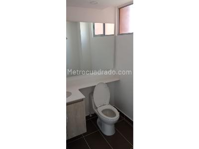 Apartamento de 3 alcobas en venta en Calasanz, Medellín, 84 m² · foto 8 de 18