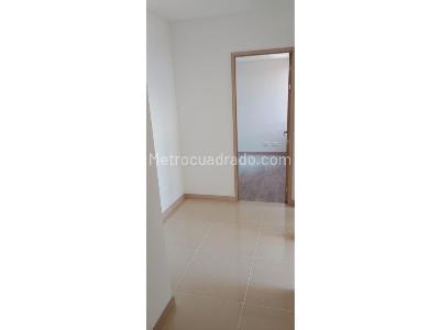 Apartamento de 3 alcobas en venta en Calasanz, Medellín, 84 m² · foto 9 de 18