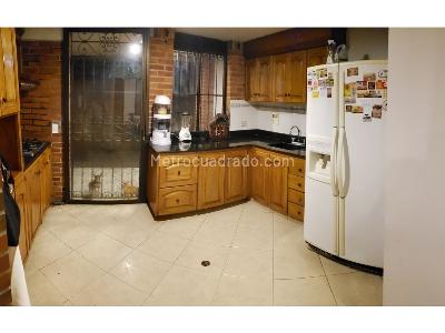 Casa de 5 alcobas en venta en La Doctora, Sabaneta, 200 m² · foto 8 de 20