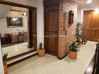 Casa de 5 alcobas en venta en La Doctora, Sabaneta, 200 m² · foto 10 de 20