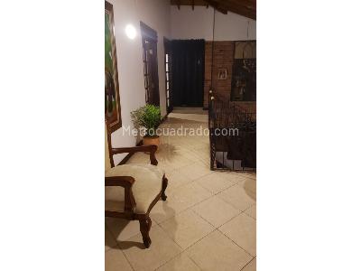 Casa de 5 alcobas en venta en La Doctora, Sabaneta, 200 m² · foto 18 de 20