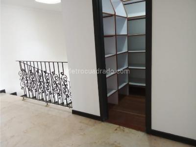 Casa de 5 alcobas en venta en El Tesoro, Medellín, 430 m² · foto 20 de 20
