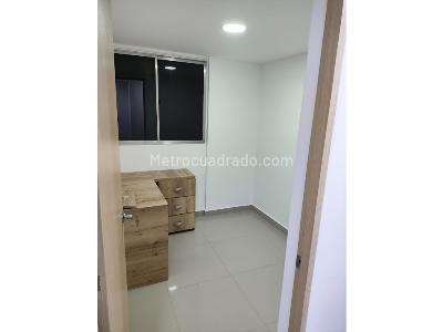 Apartamento de 3 alcobas en venta en Tierradentro, Bello, 58 m² · foto 7 de 11