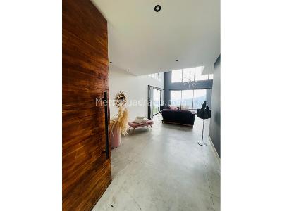 Casa de 5 alcobas en venta en Norte America, Bello, 390 m² · foto 11 de 20