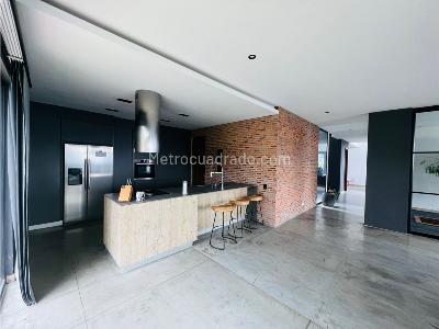 Casa de 5 alcobas en venta en Norte America, Bello, 390 m² · foto 12 de 20