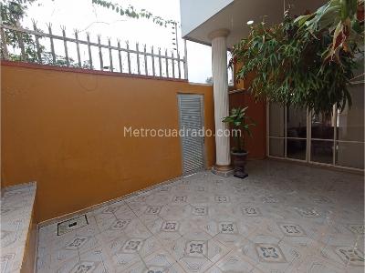 Casa de 5 alcobas en venta en Las Palmas, Medellín, 380 m² · foto 19 de 20