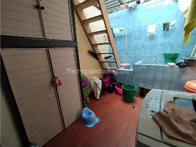 Casa de 4 alcobas en venta en Barrio Nuevo, Bello, 120 m² · foto 4 de 12